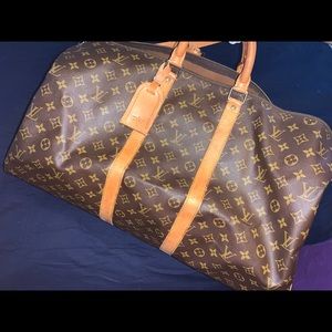 *Authentic*Louis Vuitton Keepall 55 travel bag